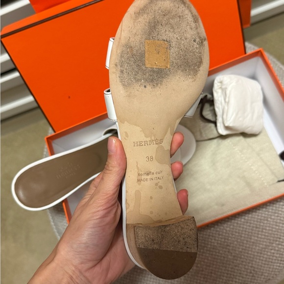Hermes White Women's Sandals - Picture 5 of 6